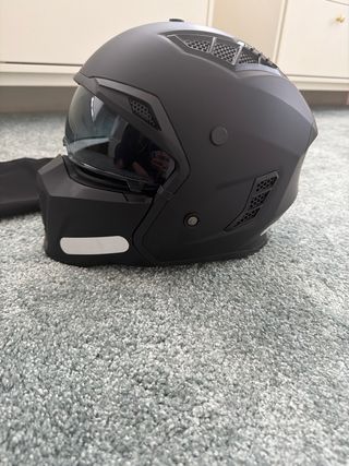 Casco de moto VNZ negro