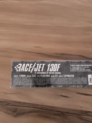 Señuelo de pesca Race Jet 130F