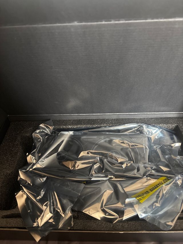 Gigabyte RTX 3060 Ti - Buen Estado