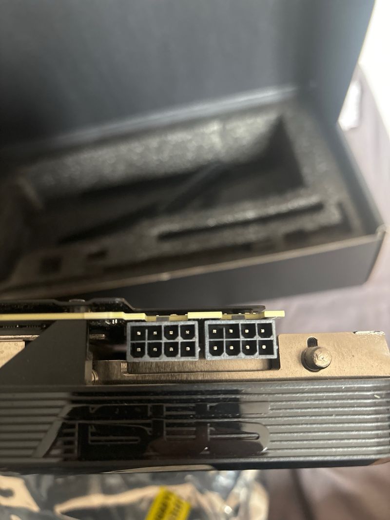 Gigabyte RTX 3060 Ti - Buen Estado afbeelding 4