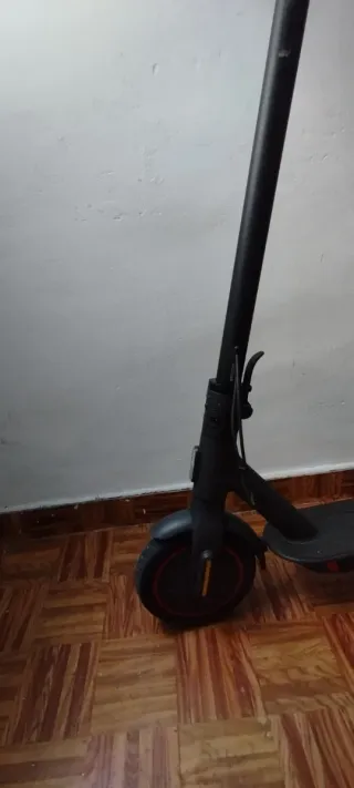 Patinete Eléctrico Xiaomi Negro con cargador