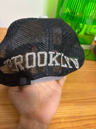 Gorra Brooklyn Muka Negra y Gris
