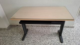Mesa de estudio/oficina con cajón