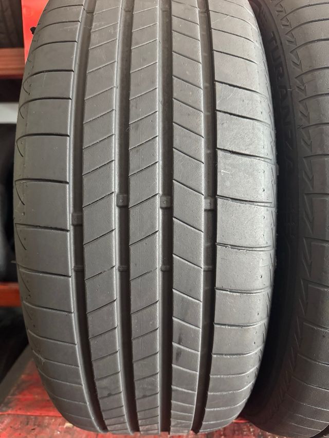 Neumáticos 235/45 R21 101T