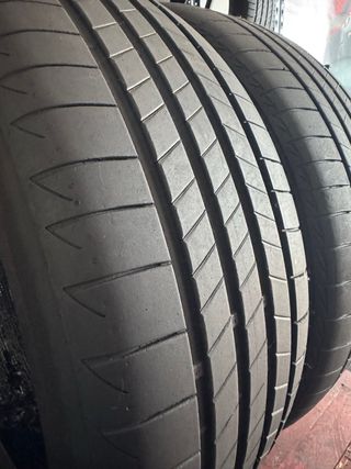 Neumáticos 235/45 R21 101T