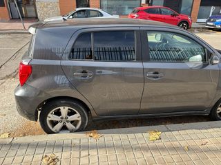 Toyota Urban Cruiser 2010