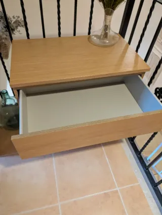 Cómoda 3 cajones roble