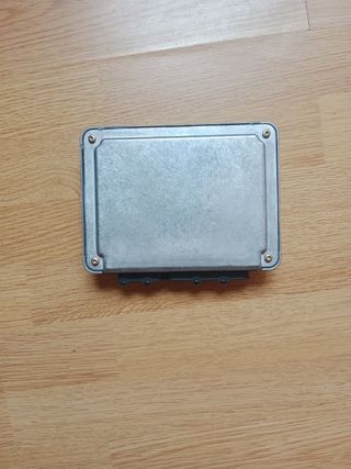 Centralita Audi A4 B5 1.9TDI Bosch 038 906 018 S