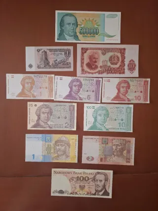 Europa 11 billetes de distintos paises SC