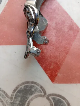 Adorno Pantera Jaguar Plata y Negro