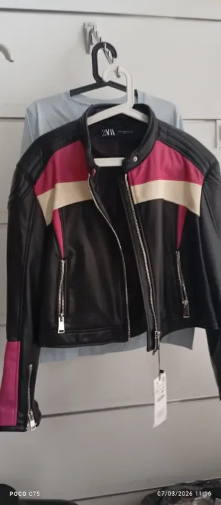 Chaqueta Zara Biker Negra y Rosa Talla XXL