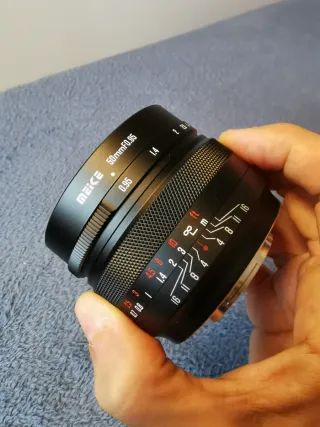 Objetivo Meike 50mm f/0.95 APS-C