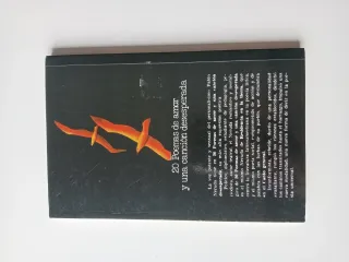 Libro. 20 poemas de amor y una canción desesperada