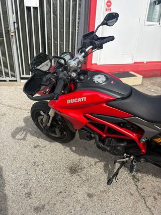Ducati Hypermotard 939