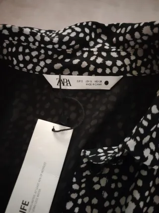 Vestido estampado lunares blanco y negro