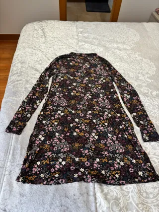 Vestido estampado floral manga larga