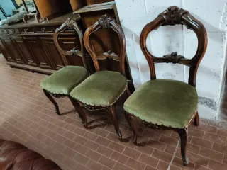 Tavolo Ovale Vittoriano con 6 Sedie
