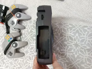 Nintendo 64. 7 Juegos + Dos mandos. Original