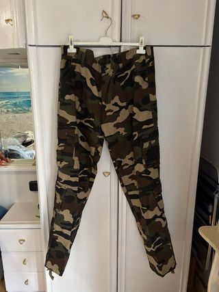 Pantalón camuflaje militar cargo