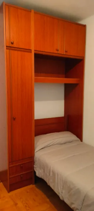 Alquilo piso a 5 minutos andando al centro