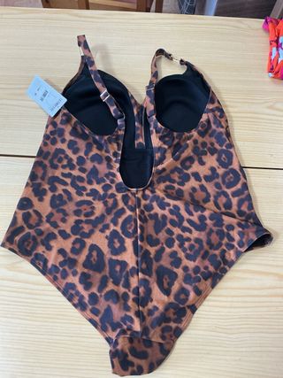 Traje de baño estampado leopardo