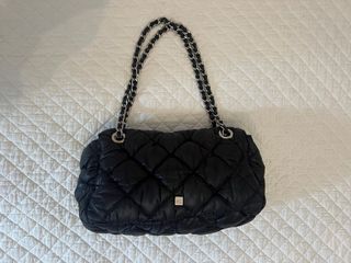 Bolso Purificación García negro acolchado