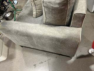 Sofá 3 plazas gris tela