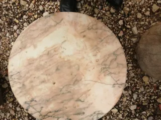 Piezas de mármol y granito15€ piezas. Negociable