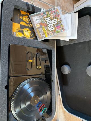 DJ Hero Renegade Edition PS3