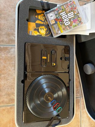 DJ Hero Renegade Edition PS3