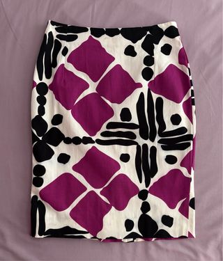 Traje de chaqueta y falda estampado