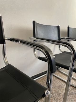 Set di 4 sedie di design