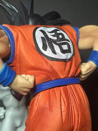 Figura Goku vs Freezer Dragon Ball