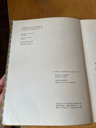 Cuento alicia en el pais de las maravillas