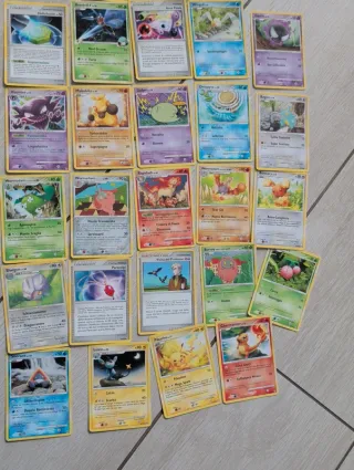 Carte Pokemon Set Arceus 37 carte (4 reverse holo)