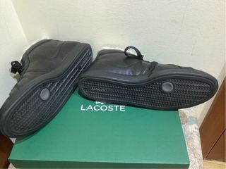 Botines de caballero de piel de Lacoste.