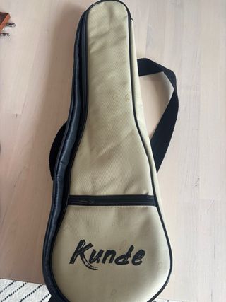 Ukelele Kunde Sun 21