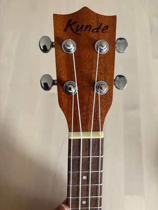 Ukelele Kunde Sun 21
