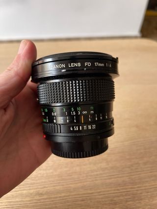 Canon FD 17mm f/4 Gran Angular Vintage