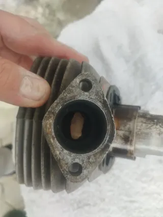 Cilindro de moto para despiece