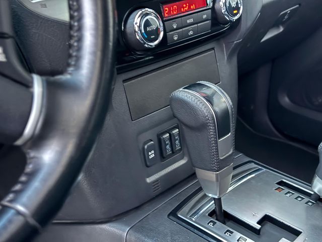 MITSUBISHI Montero 3.2 DID Kaiteki Auto
