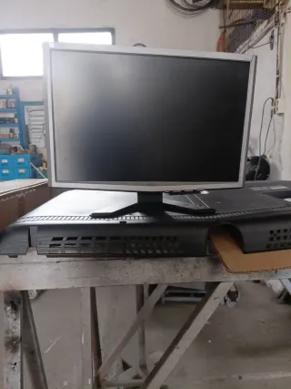 Monitor PC Acer Plata