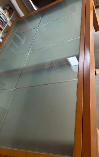 Mesa y 4 Sillas Comedor