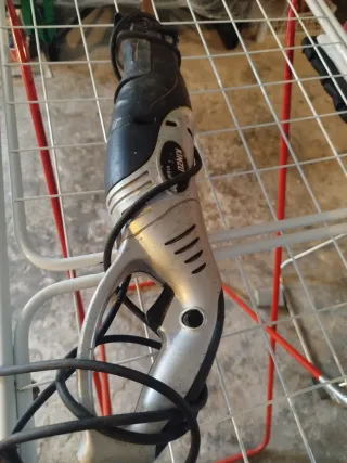 Sierra de calar Kinzo 600W