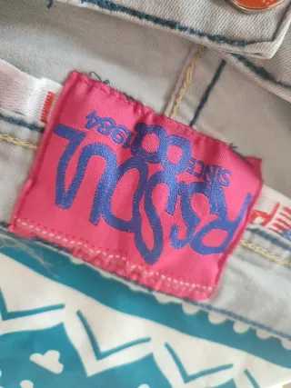 Pantalón vaquero gris claro