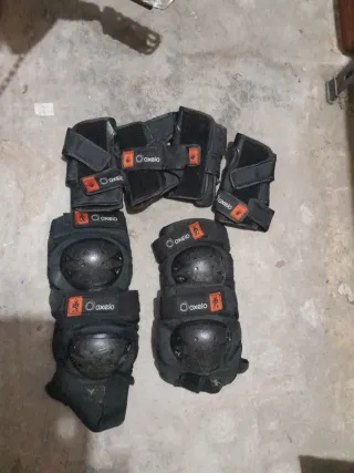 Kit Protezioni Oxelo: Polsi e Ginocchiere- bambino