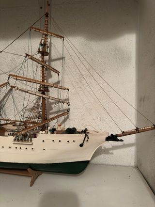 Maqueta barco velero grande de madera