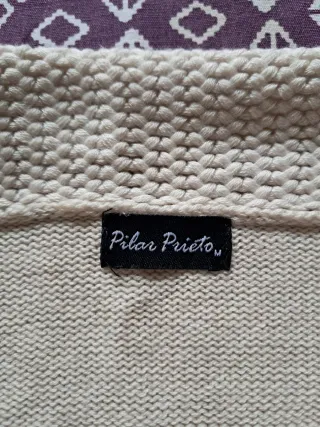 Jersey manga corta cuello alto beige