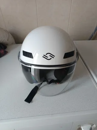 Casco Jet Blanco con Visera para niños