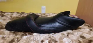 Sillín Gel Suzuki GSR600